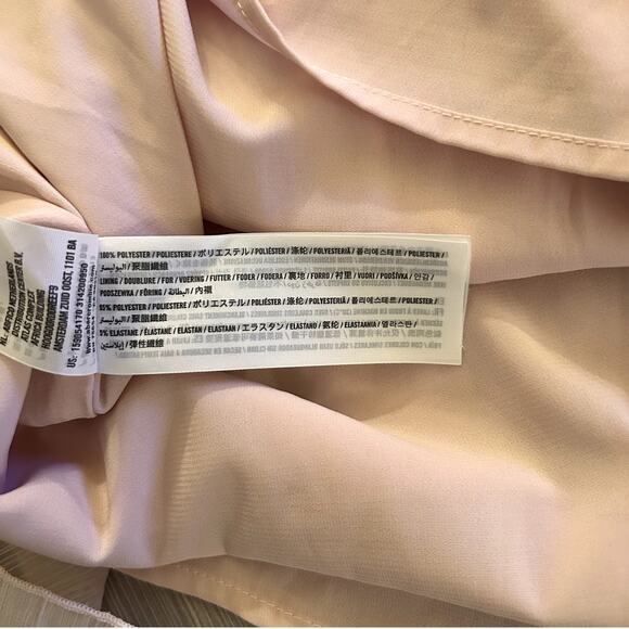 Abercrombie & Fitch Pastel light pink pleated Mini Dress Size M - Picture 9 of 11